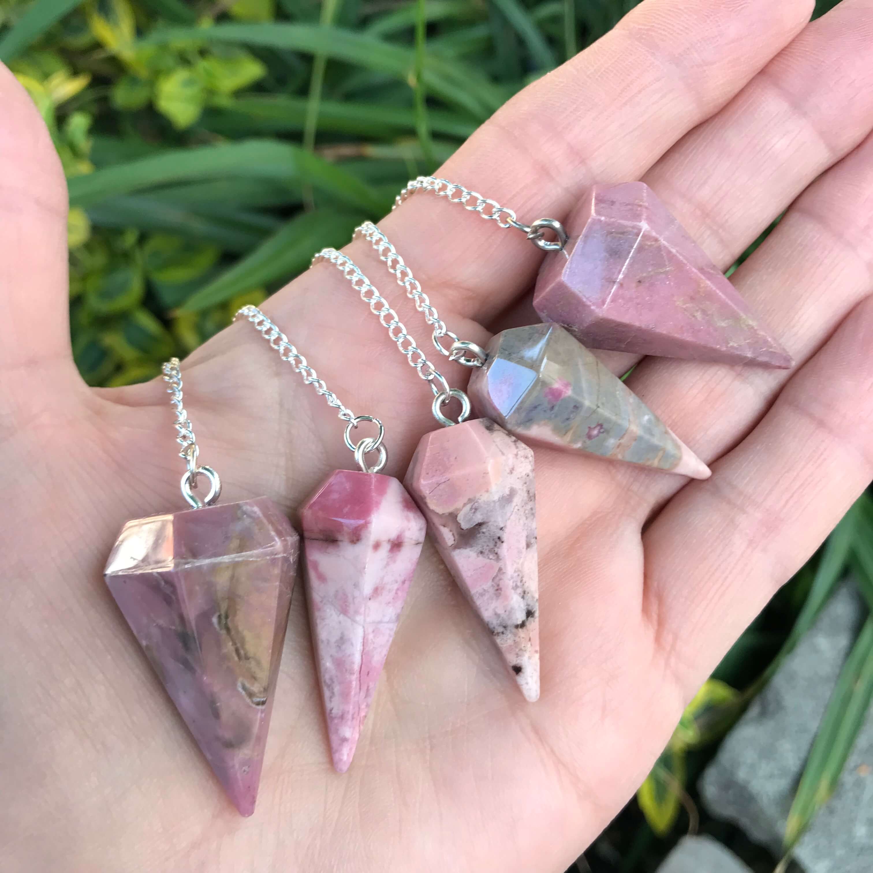 rhodonite-pendulum-happy-glastonbury