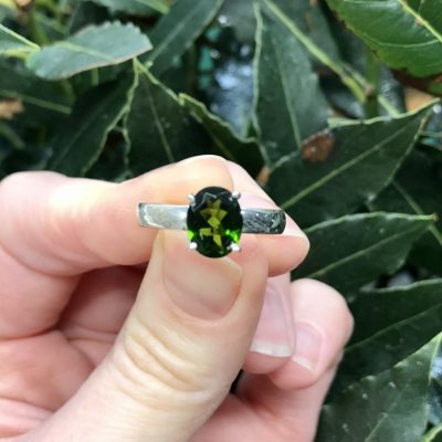 Chrome Diopside Ring